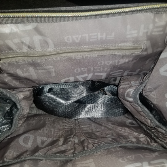 NWT FHELAND small diaper bag, tote bag backpack - Picture 5 of 13